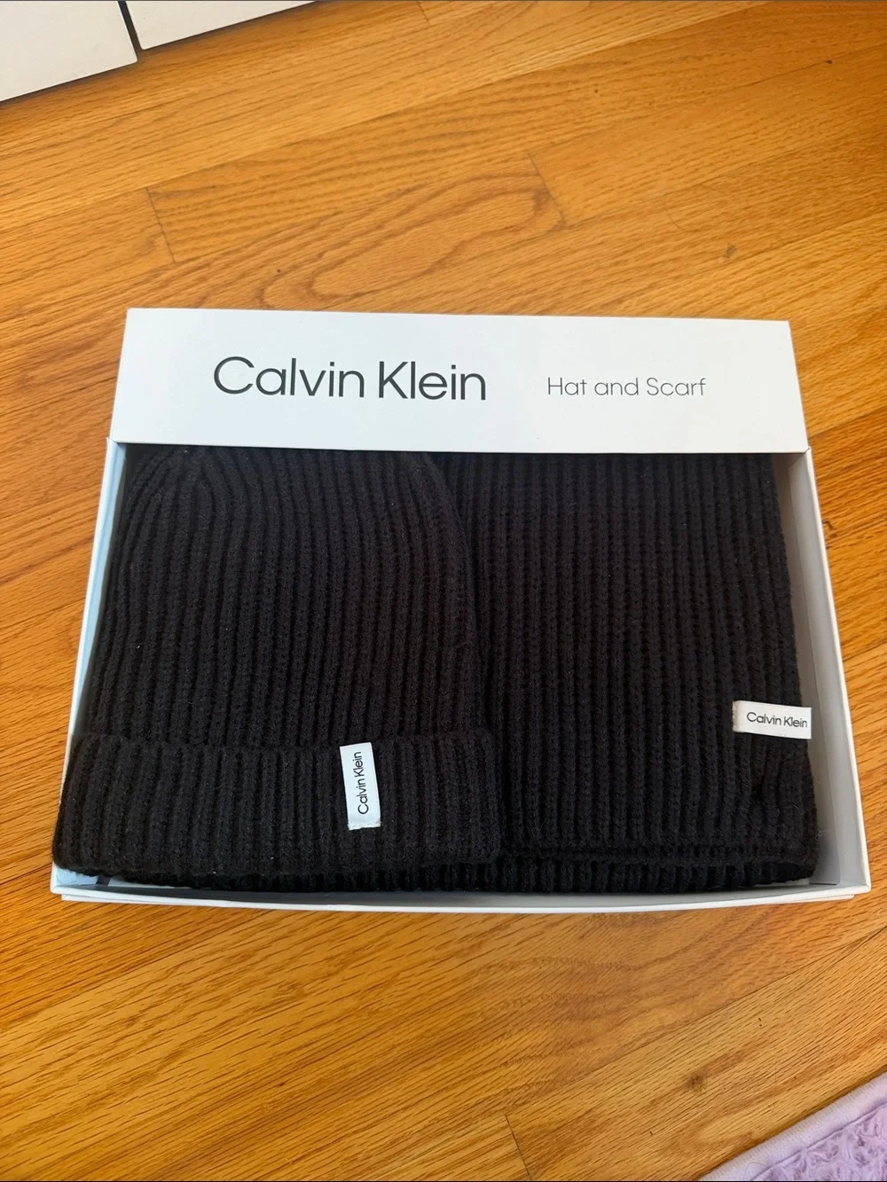 Calvin Klein Black Ribbed Beanie and Scarf Gift Set